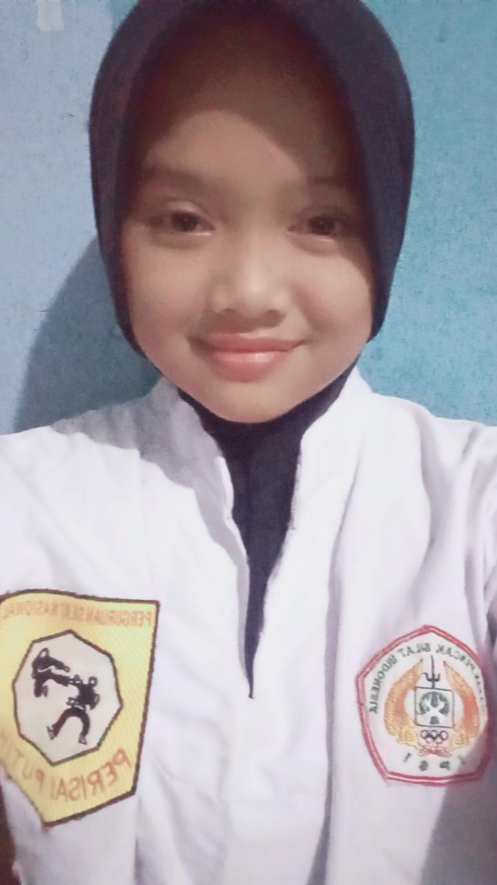 Foto ALLESSIA SAFIRA